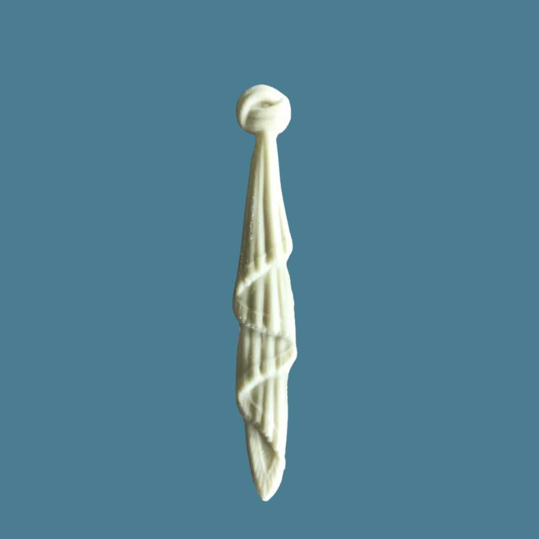 D17 Federal Swag Drop, a slim Efex flexible moulding of gathered drapery hanging from a knotted top, with a spiralling fabric fold