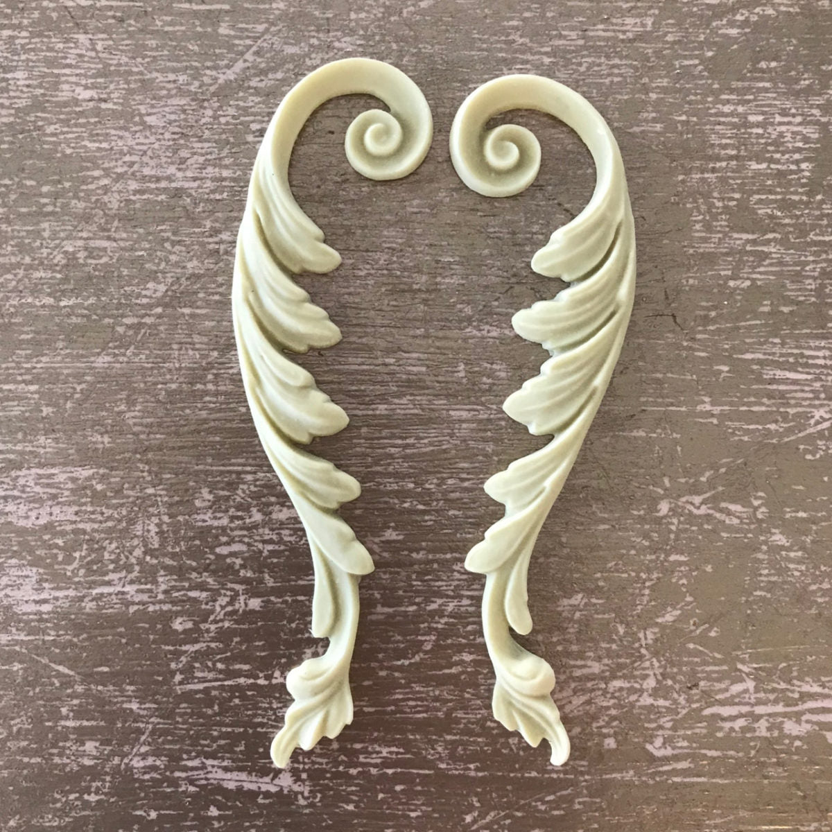 SC15 Shabby Chic Scrolls, a pair of long Efex flexible moulding acanthus leaf scrolls with tight spiral tops, ideal for shabby chic furniture