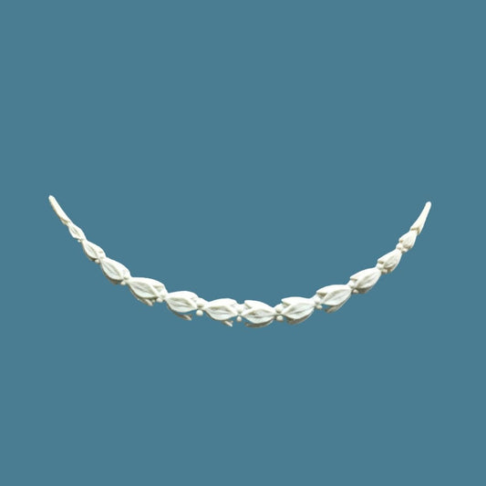 SW3 Rose Bud Swag, a delicate curved Efex flexible moulding garland of small carved rose buds
