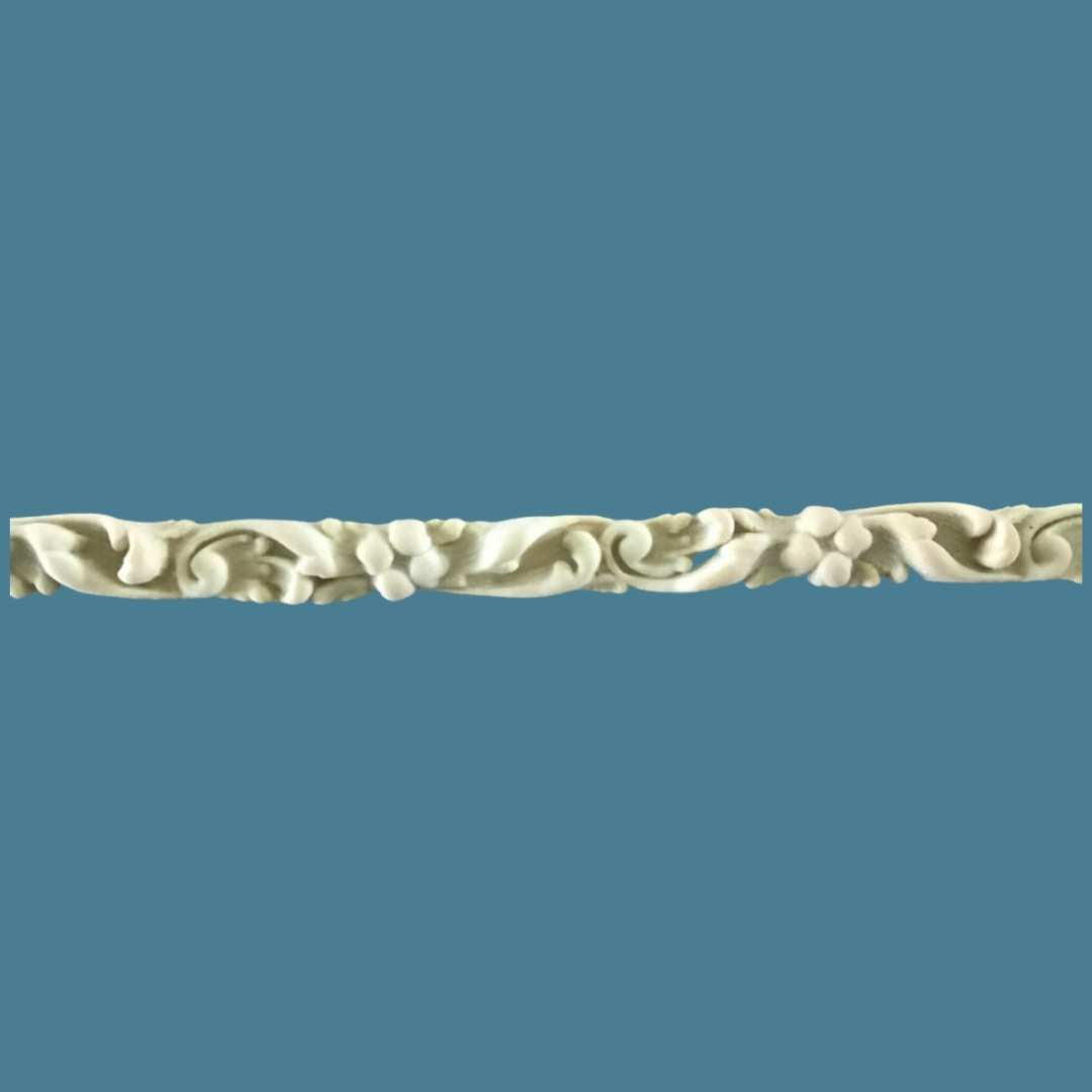 T36 Leaf Trim Efex flexible moulding, a slim strip of scrolling leaves with small carved flowers